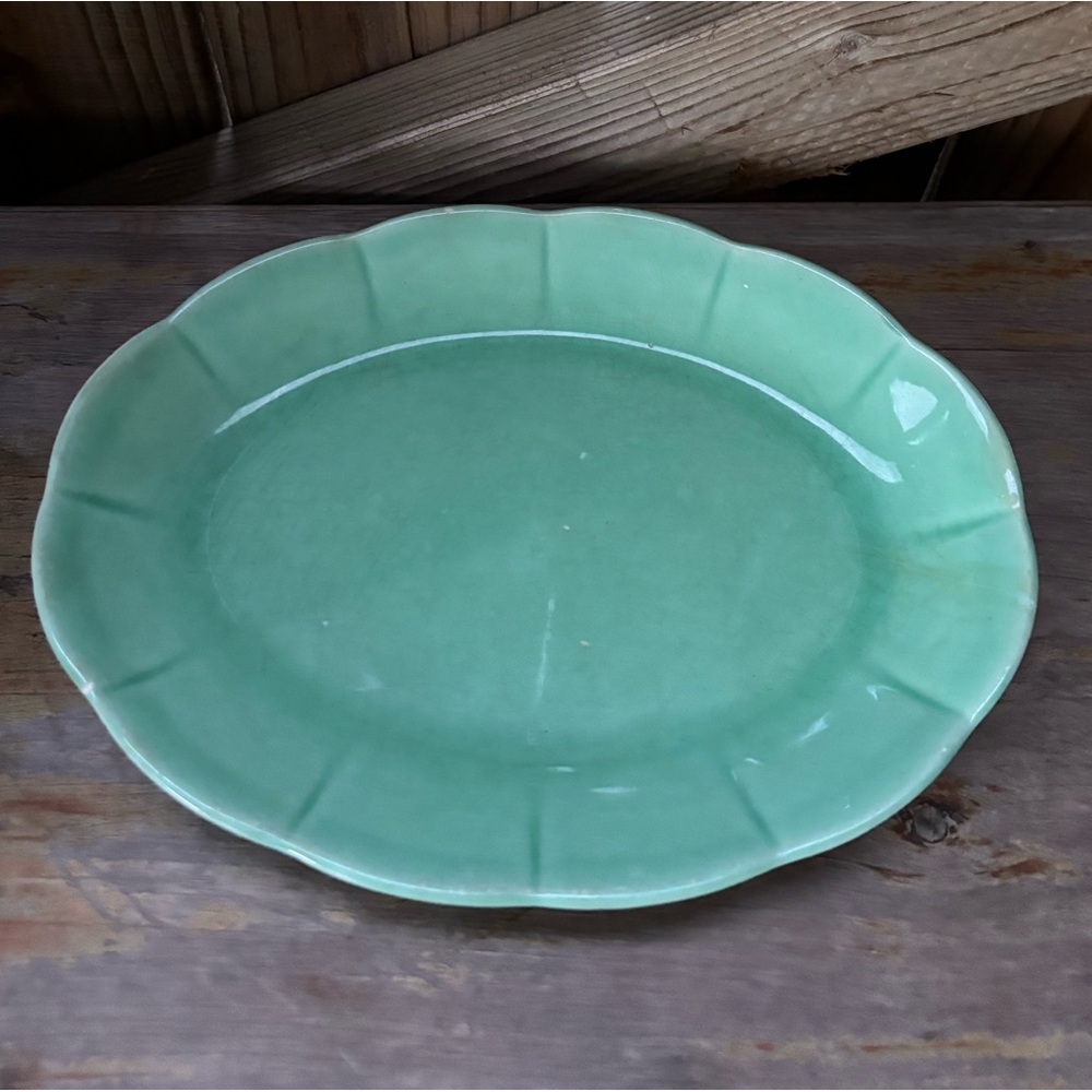 Vintage W.S. George Petalware Light Green Oval Serving Platter Size 11”L